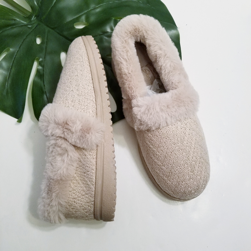 Skechers Blush Faux Fur Memory Foam Knit Slippers Size 7
